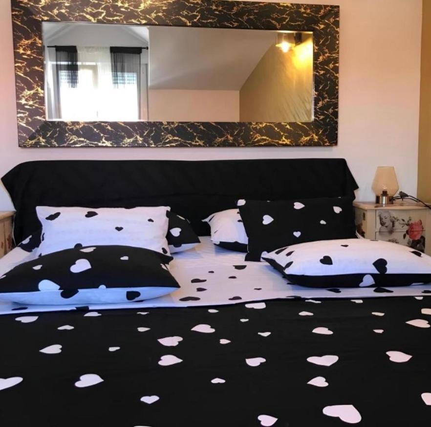 Villa Marica Trogir Exterior photo